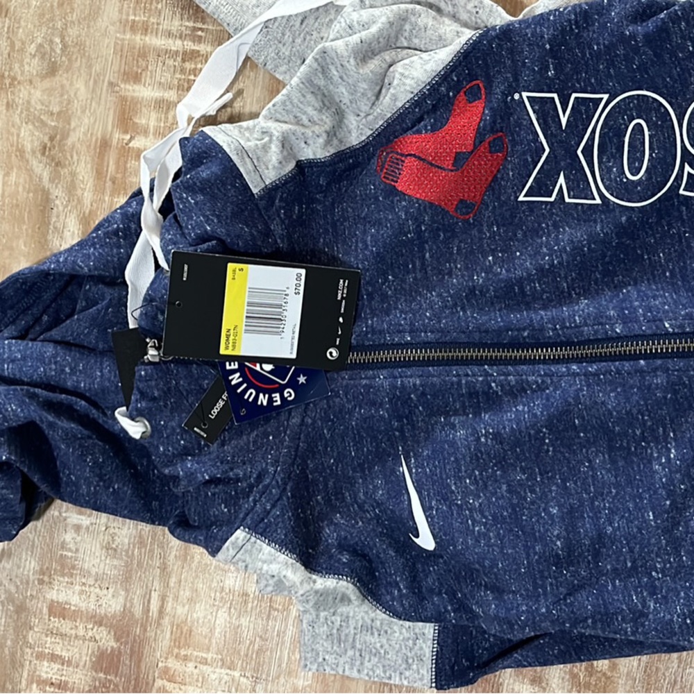 New with tags Nike zip up jacket Red Sox